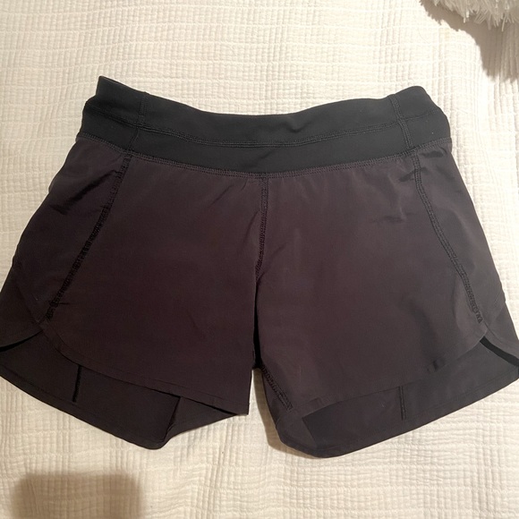 Black Ivivva Shorts - Picture 2 of 5